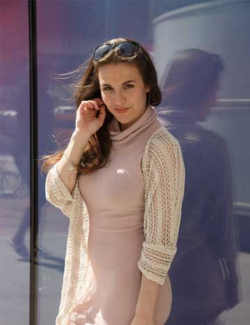 Hi-Fi Class Kondapur Escorts